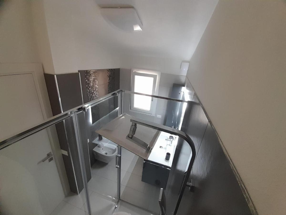 Suite Antonio Cagliari Ngoại thất bức ảnh
